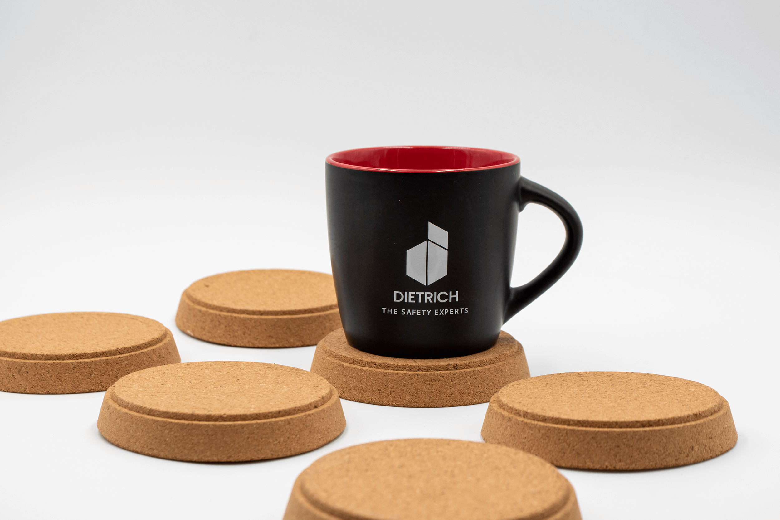 starts-referenz_dietrich Tasse mit Logo