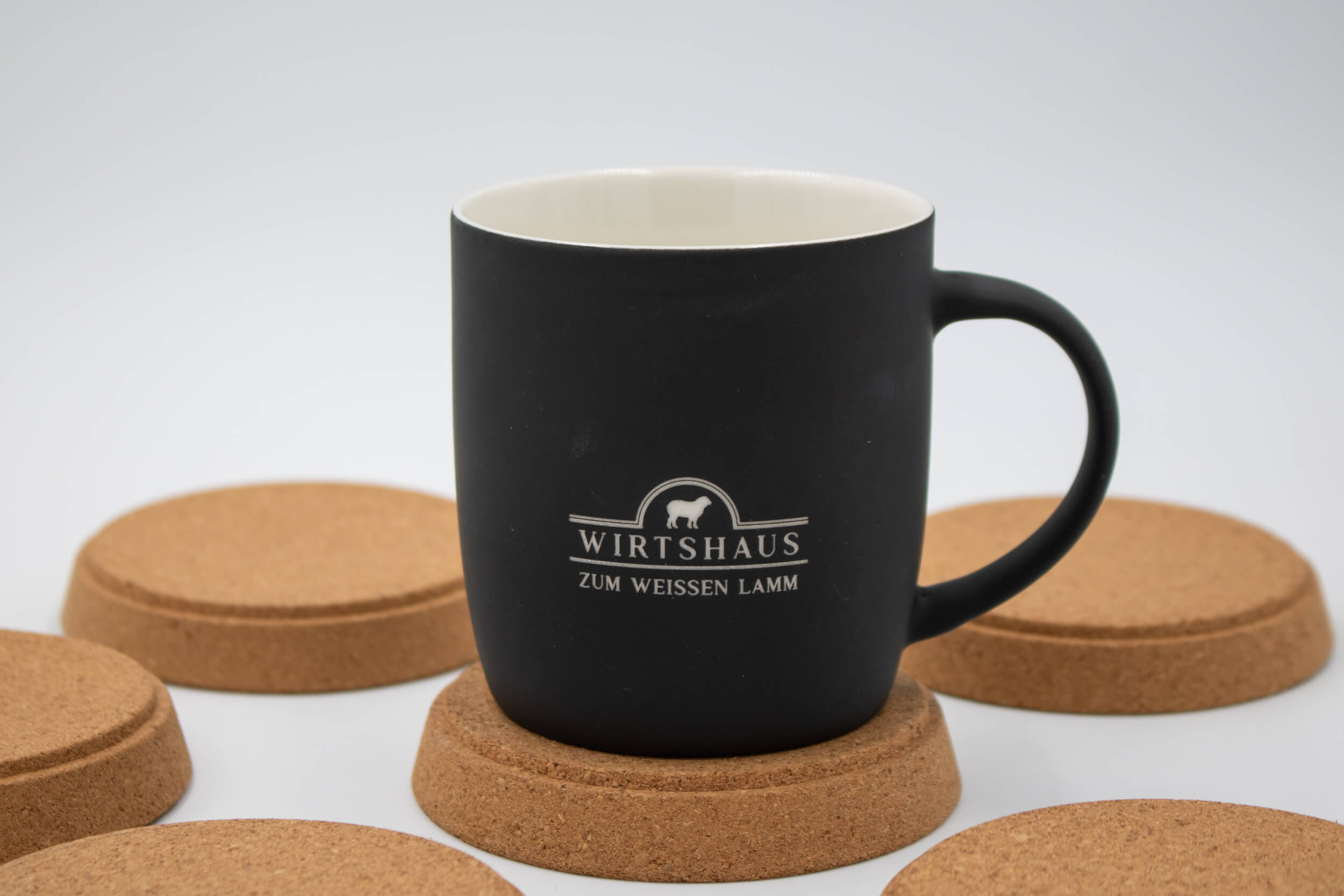 starts-referenz_Lammwirt Werbetasse